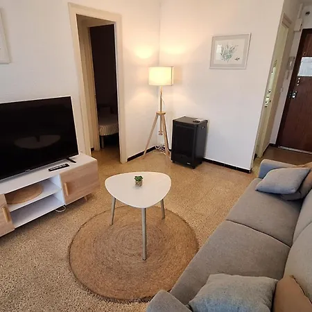 Rocamaura 1-1 Apartment
