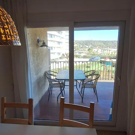 Rocamaura 1-1 Apartment